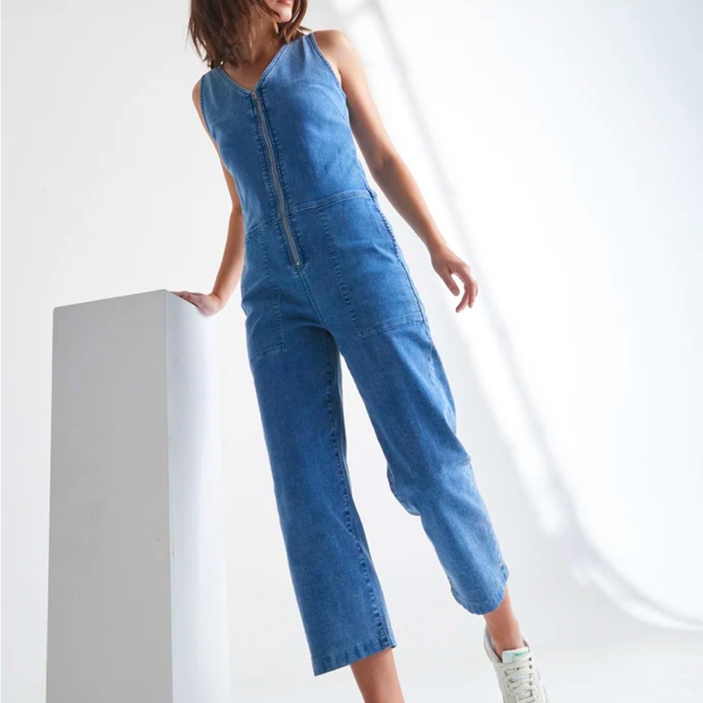 Duer performance denim jumpsuit small